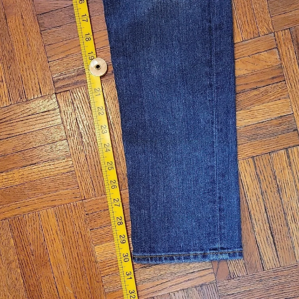 True Religion Women's Skinny Jeans in Dark Blue Wash Denim Jeans Size 30